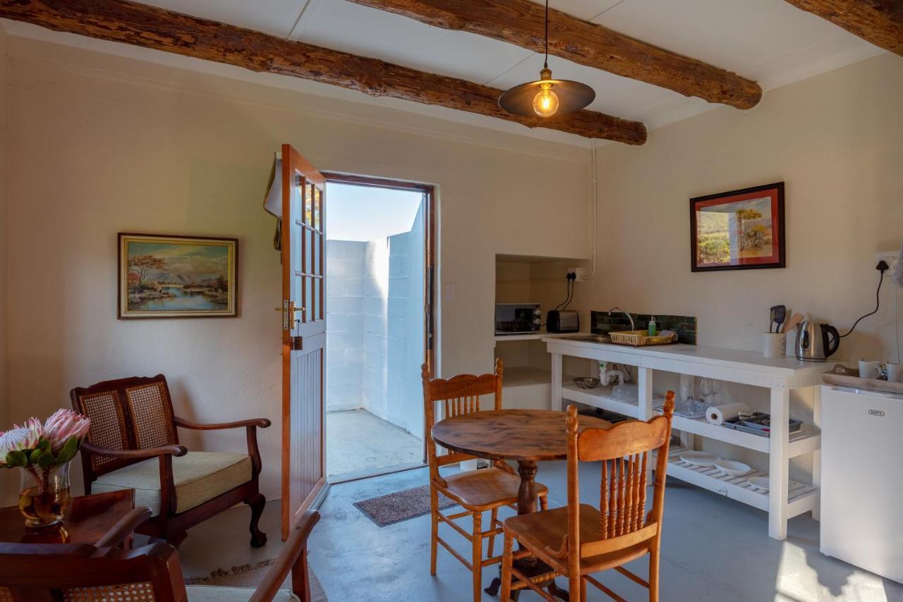 Honeyrock Cottages Kleinmond Exterior foto