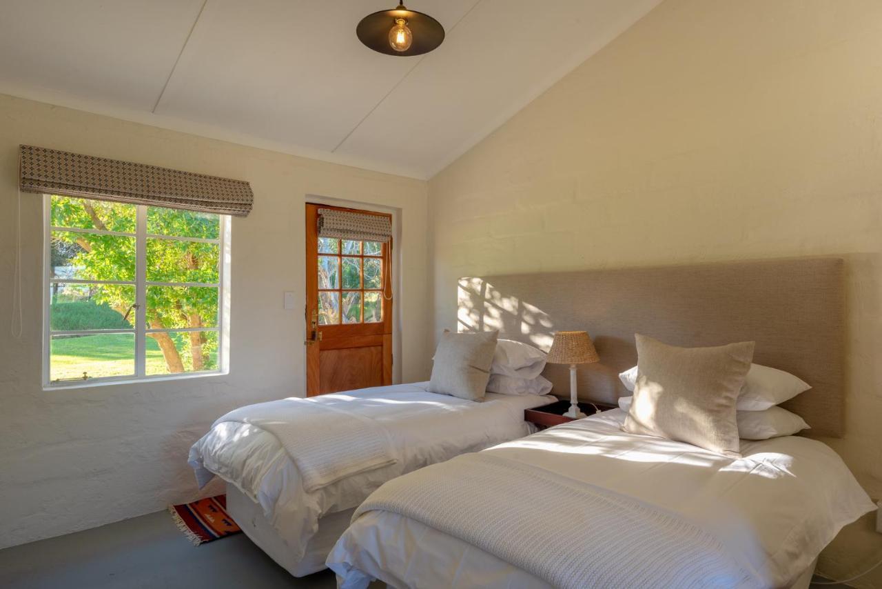 Honeyrock Cottages Kleinmond Exterior foto