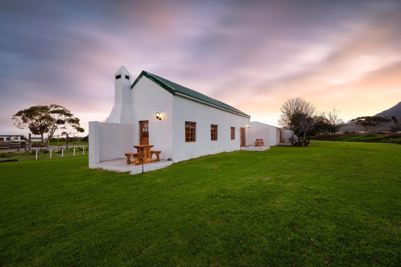 Honeyrock Cottages Kleinmond Exterior foto