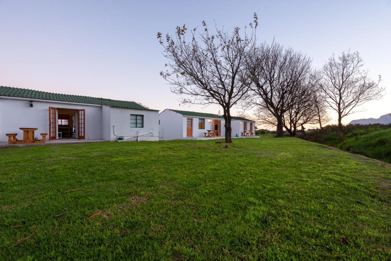 Honeyrock Cottages Kleinmond Exterior foto