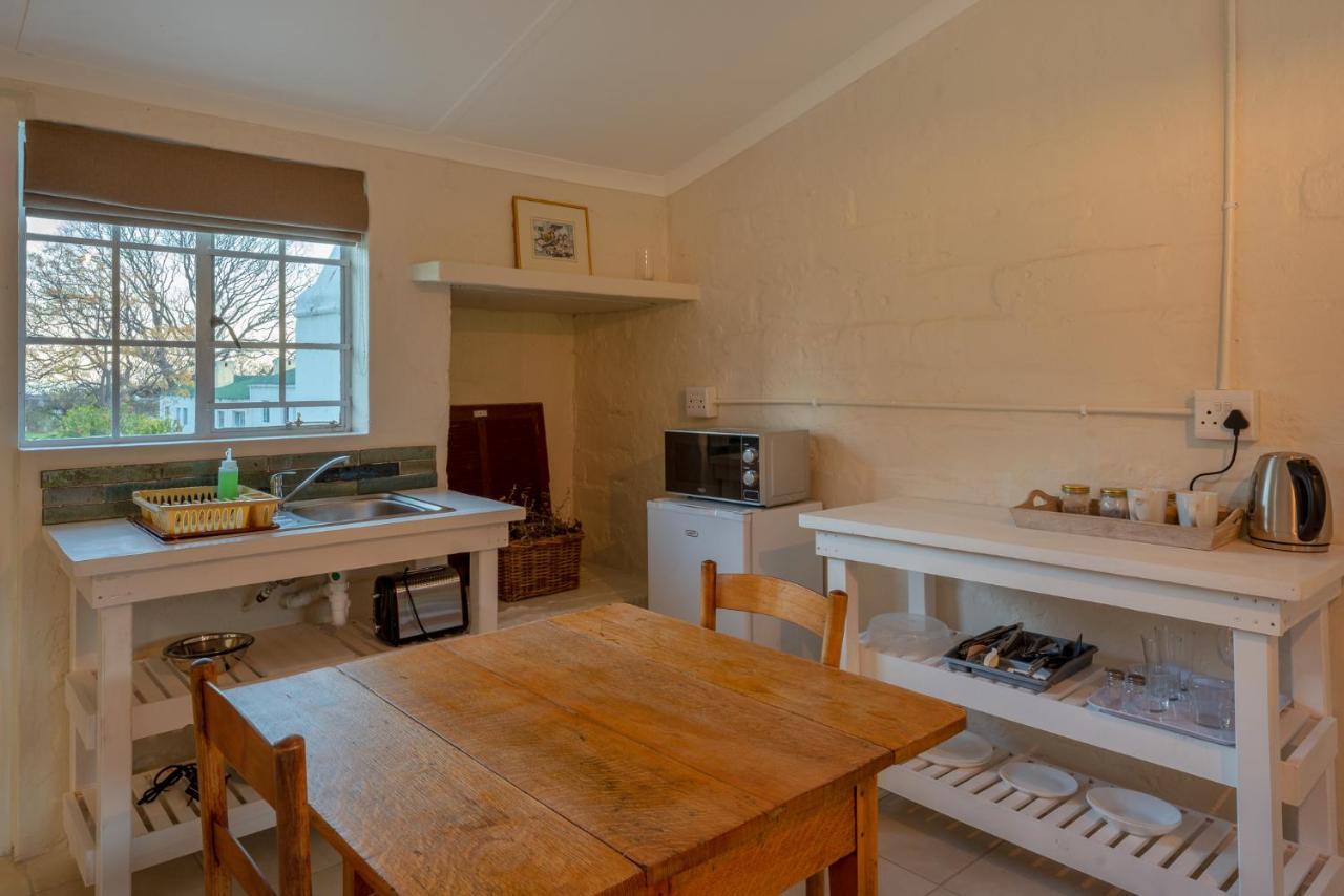 Honeyrock Cottages Kleinmond Exterior foto