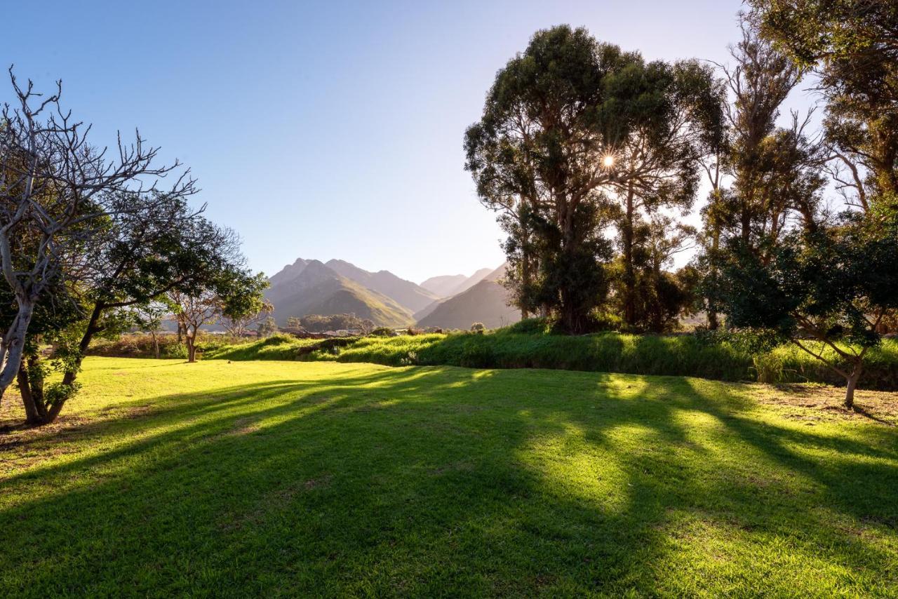 Honeyrock Cottages Kleinmond Exterior foto