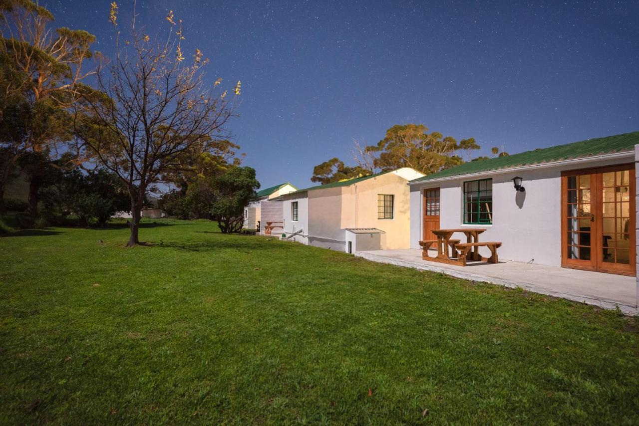 Honeyrock Cottages Kleinmond Exterior foto